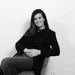 Portrait of Cara Scholl